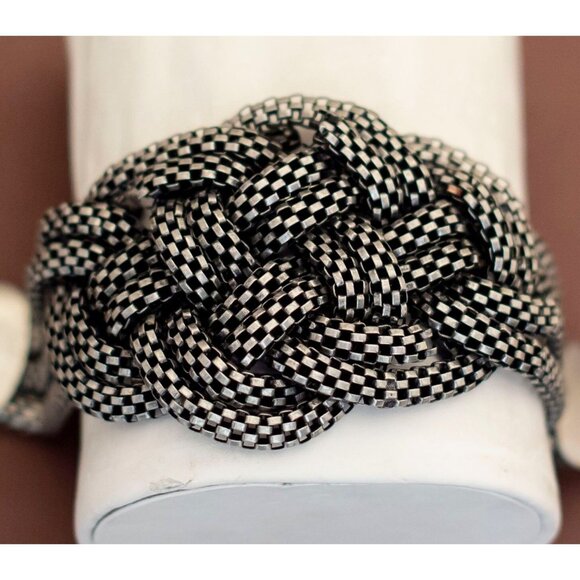 Vintage Serpent Knot Gold Tone Bracelet 8 inch - U12 - Picture 2 of 3